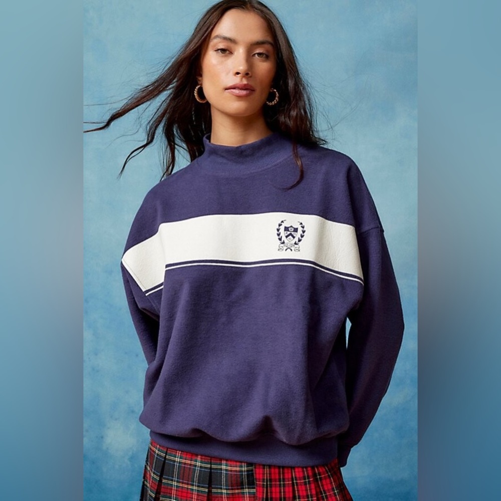 NWT Urban Outfitters UO BDG Orion Mock Neck Sweatshirt Navy